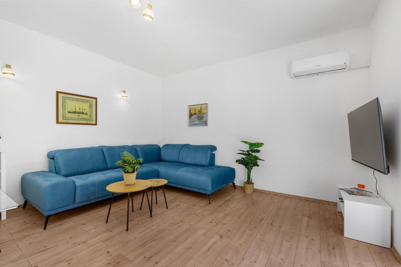 Apartments Villa Verde Novigrad  Екстер'єр фото